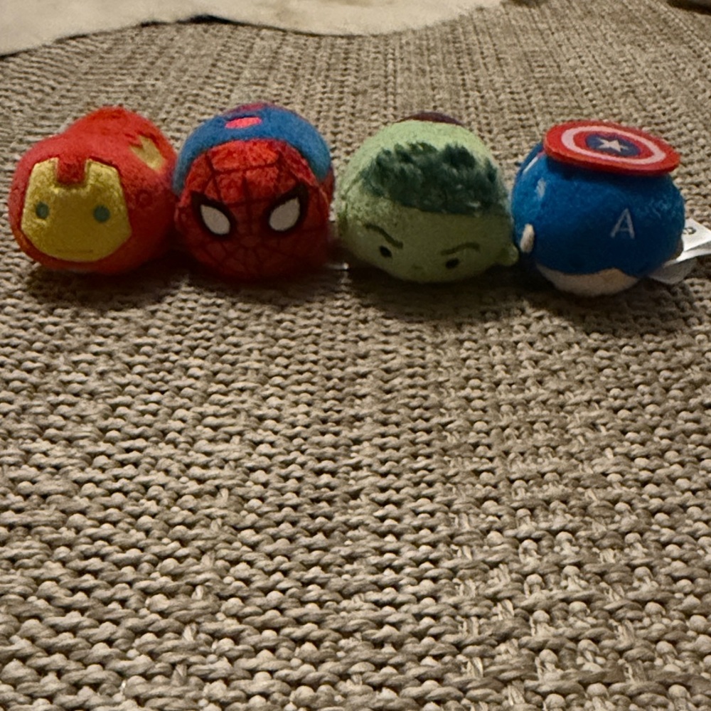 Marvel Superhero Plush Tsum Tsum set